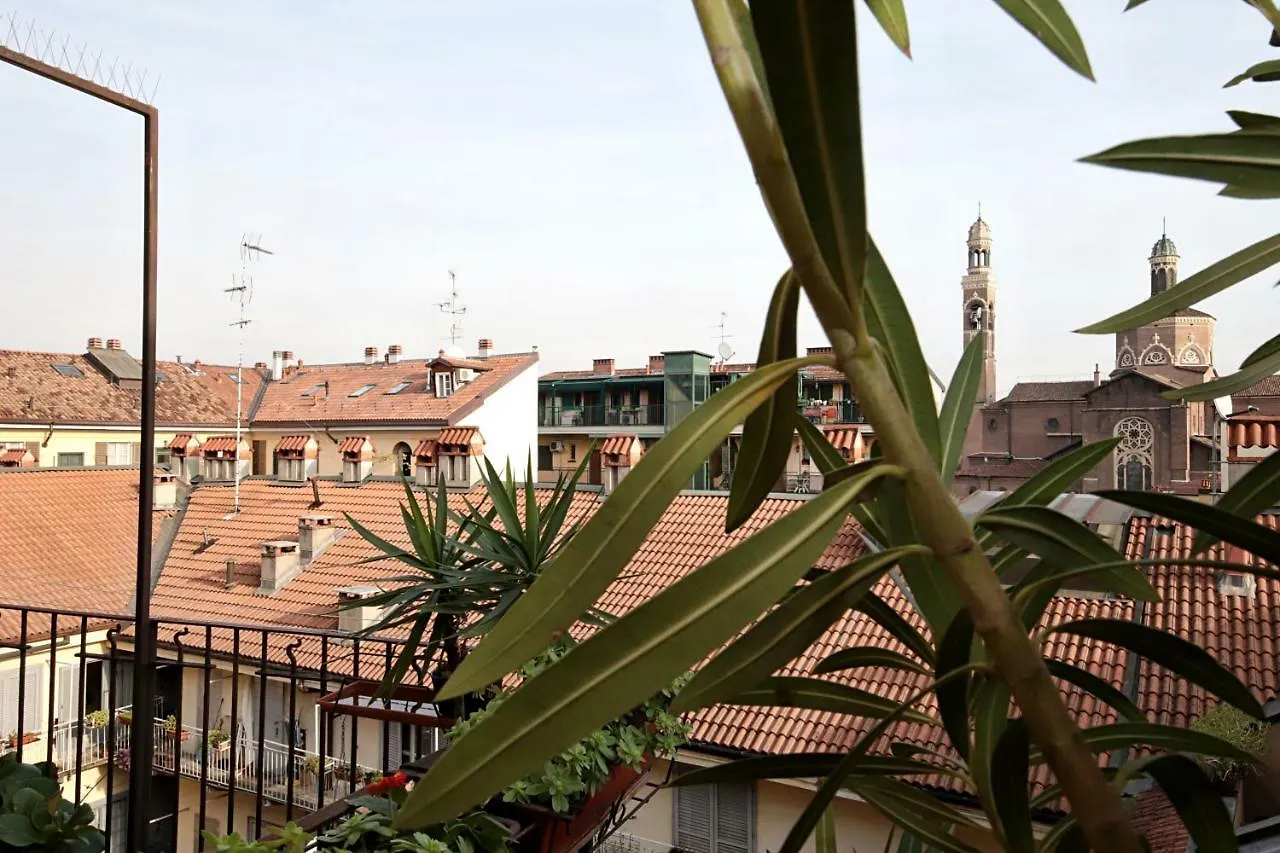 P&D Apartments Navigli Via Casale Milan Italy