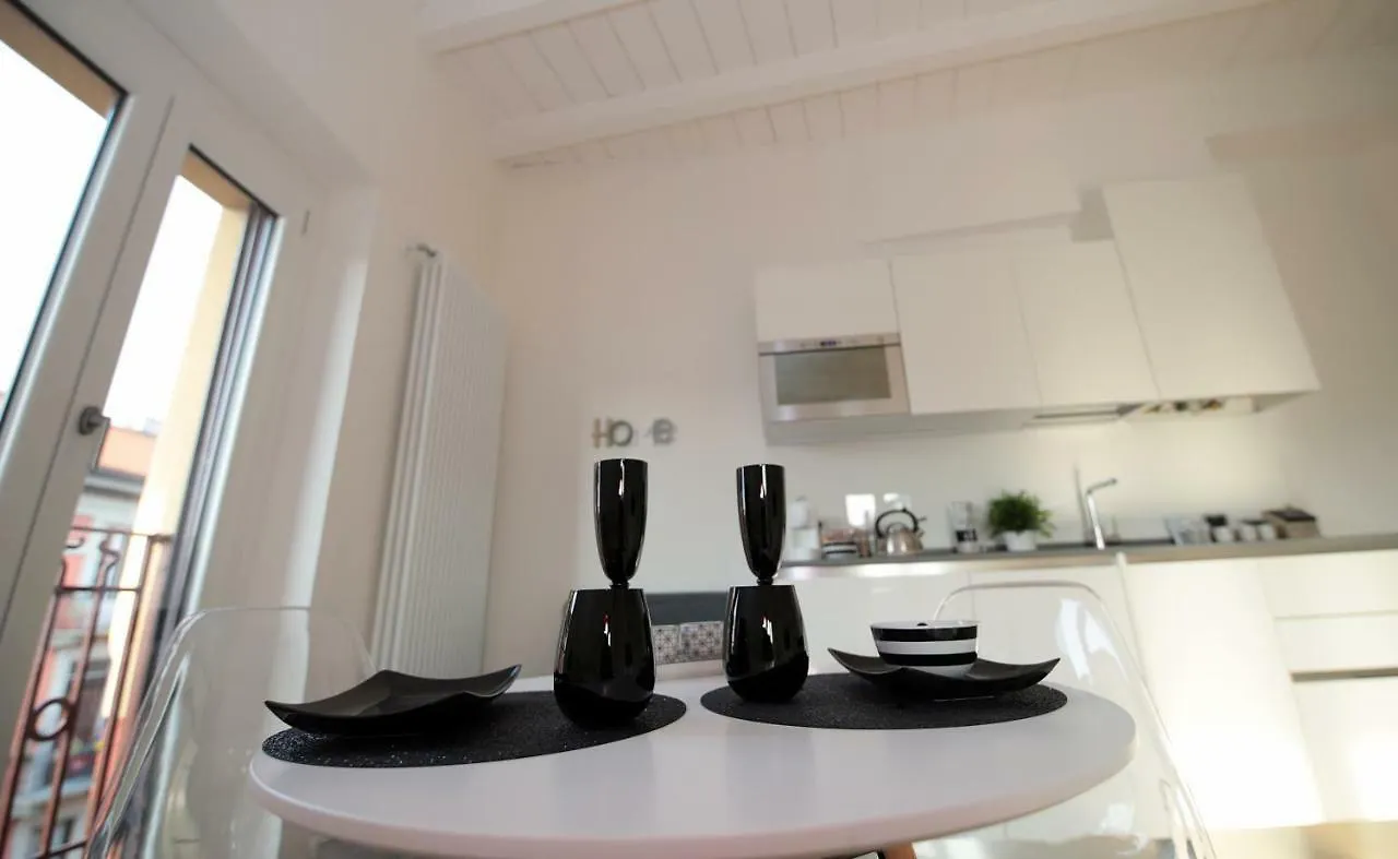 P&D Apartments Navigli Via Casale ミラノ