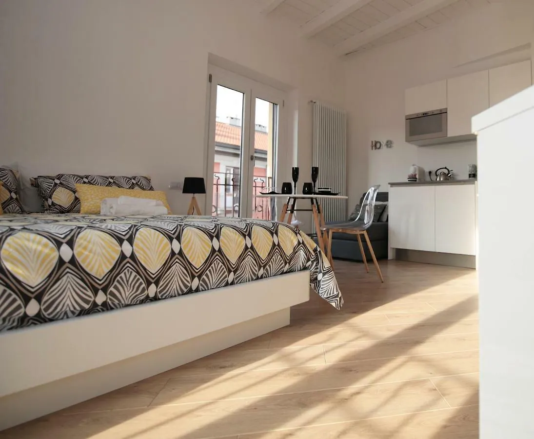P&D Apartments Navigli Via Casale ミラノ イタリア